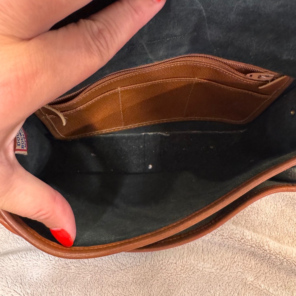 Vintage Dooney & Bourke Navy Cognac Leather Crossbody Saddle Crossbody Bag - Picture 13 of 13